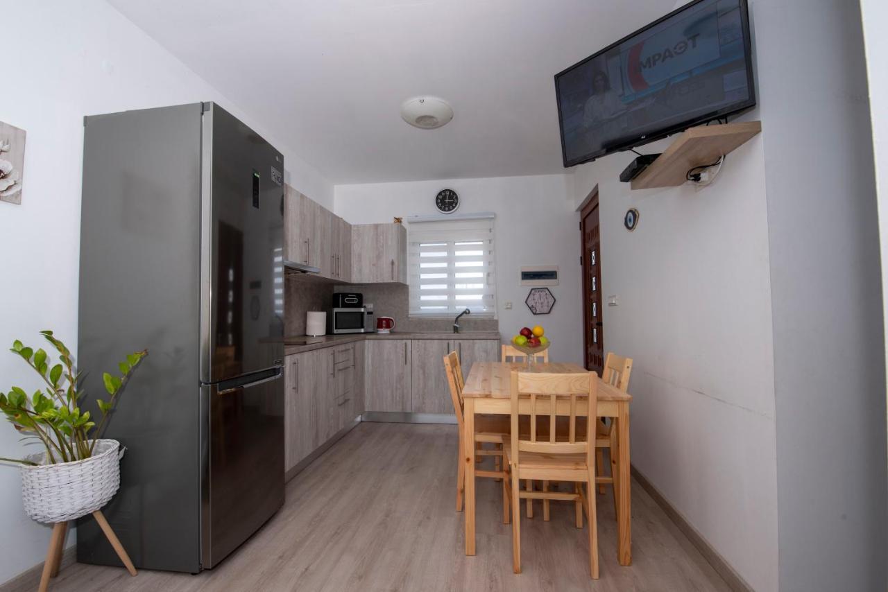 Searock Stegna Villa Archangelos  Luaran gambar